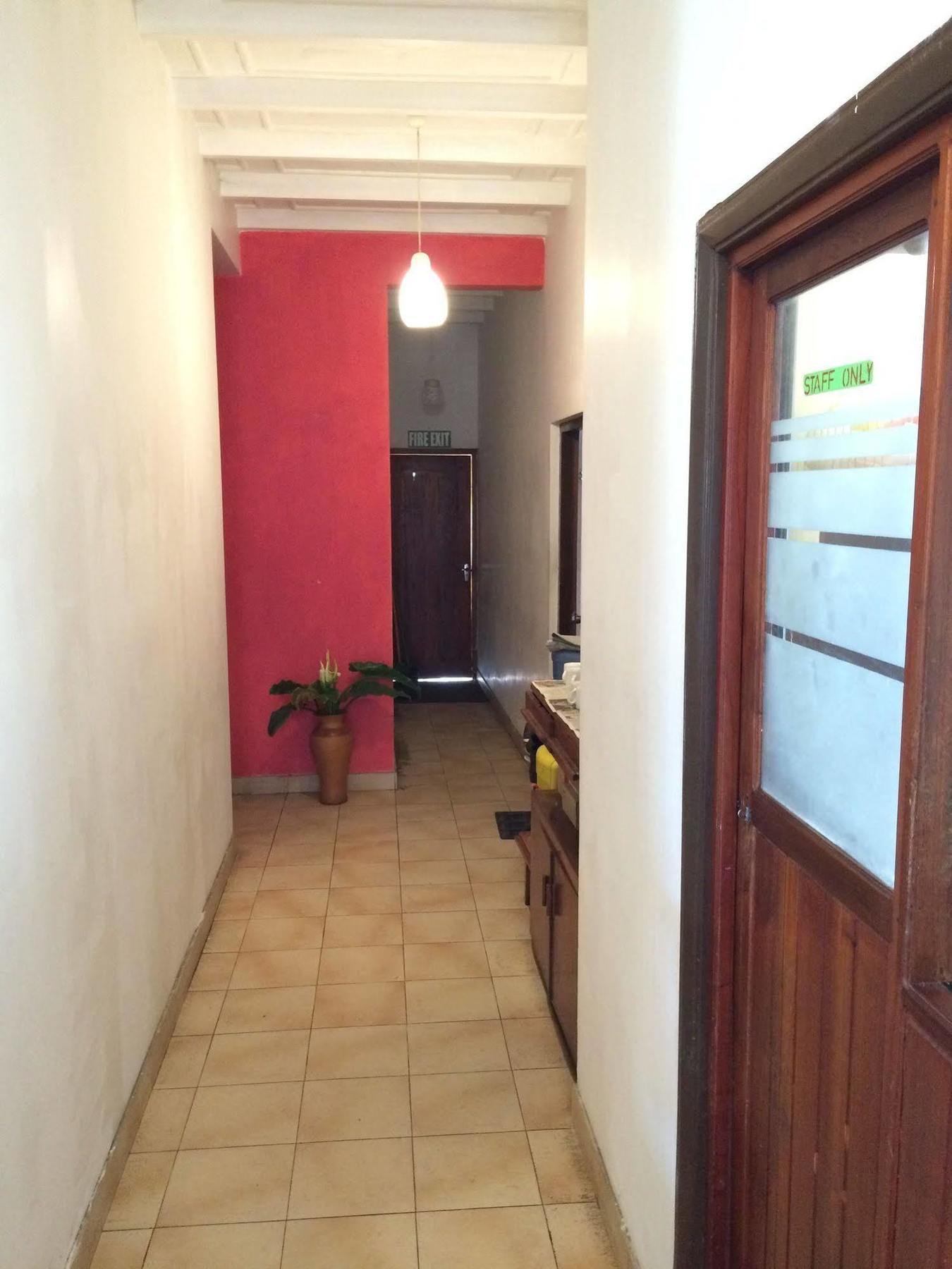 נוארה אליה Binota Hotel מראה חיצוני תמונה